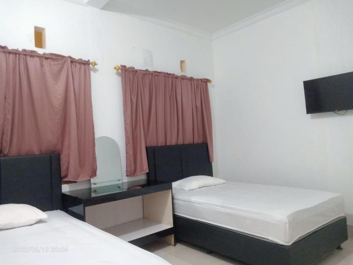 Permata Homestay Kotamobagu Mitra Reddoorz 외부 사진